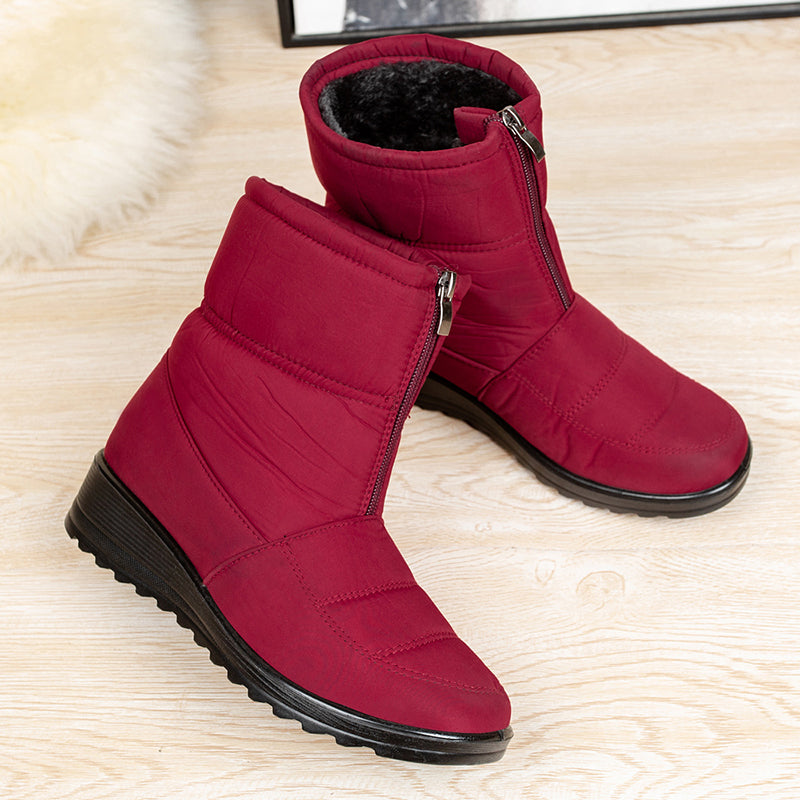 Bota Feminina de Inverno Vittore Helena com Forro Peluciado e Material Impermeável