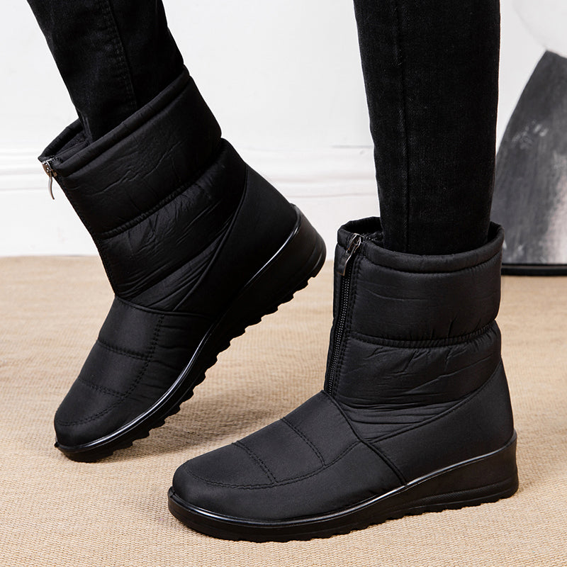 Bota Feminina de Inverno Vittore Helena com Forro Peluciado e Material Impermeável