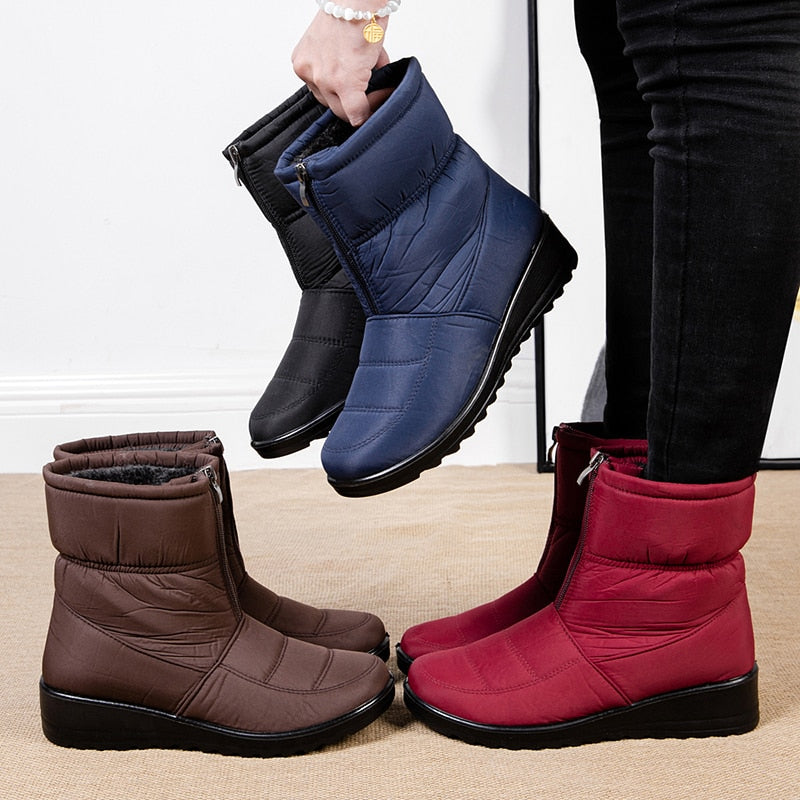 Bota Feminina de Inverno Vittore Helena com Forro Peluciado e Material Impermeável